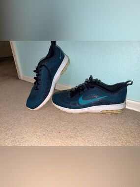 Nike FC Air Max Mercurial R9